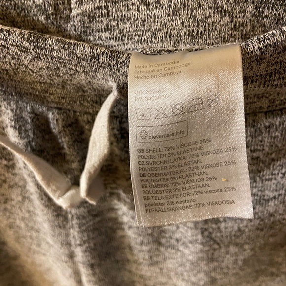 H&M Urban Kids - grey jogger set - top & pants - size large/14-16 - Picture 7 of 10